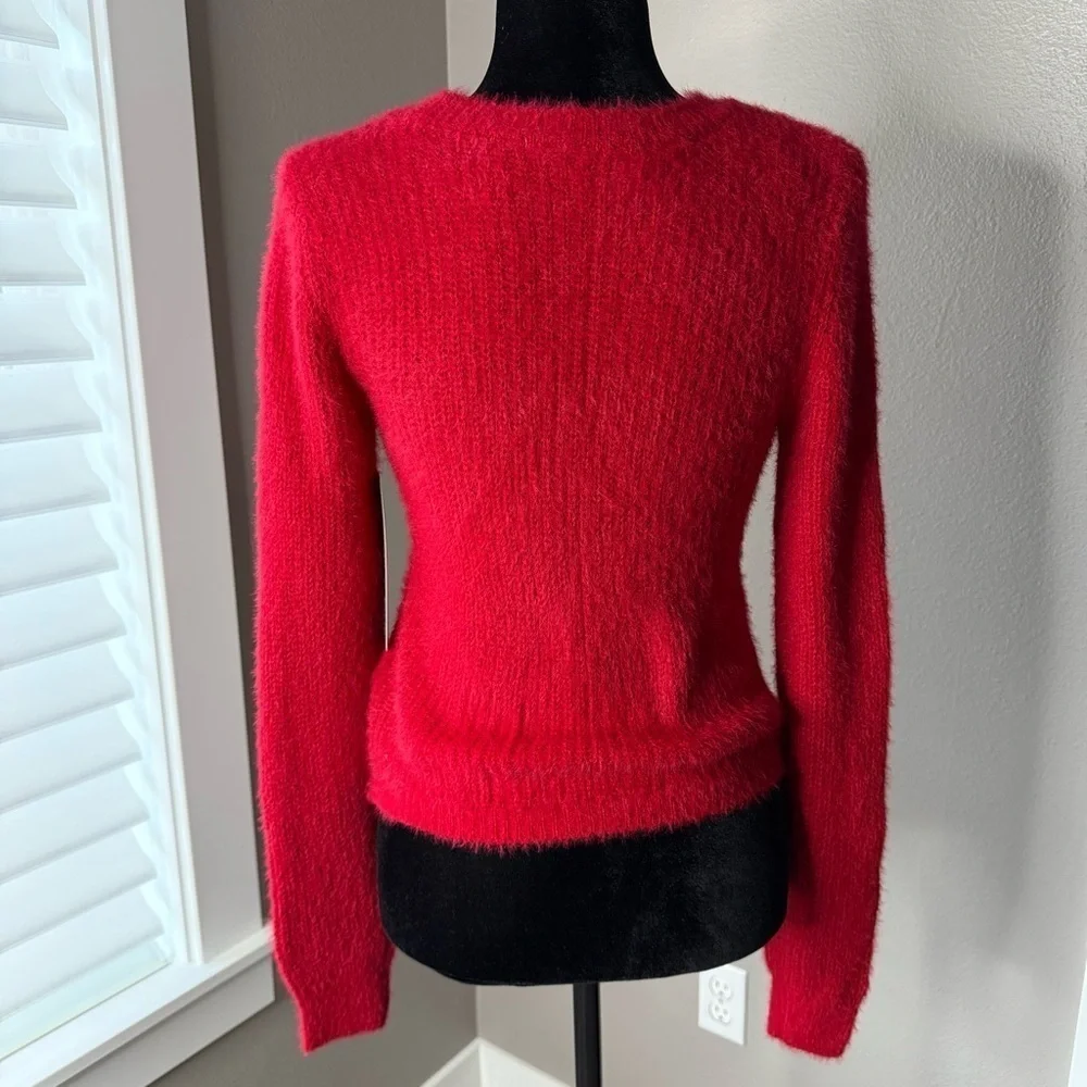 NWT Madden Girl Juniors size small soft red sweater with cutouts